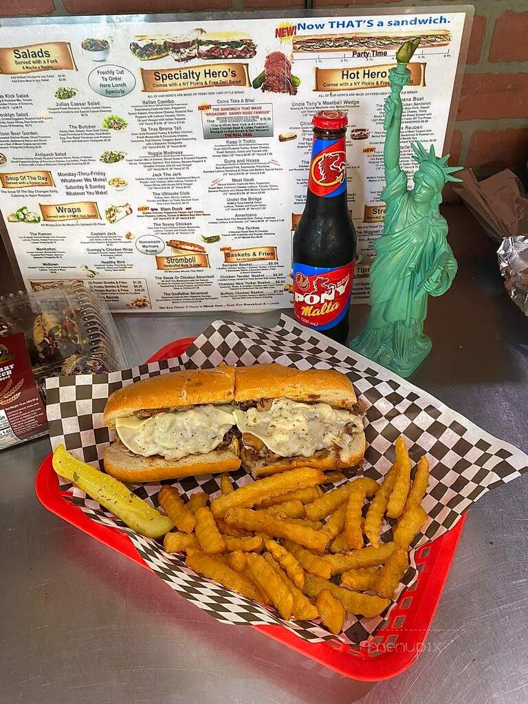 Mellie's New York Deli - Bradenton, FL menu_pic