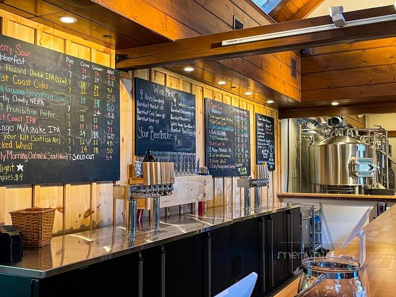 Powder Hollow Brewery - Middletown, CT menu_pic