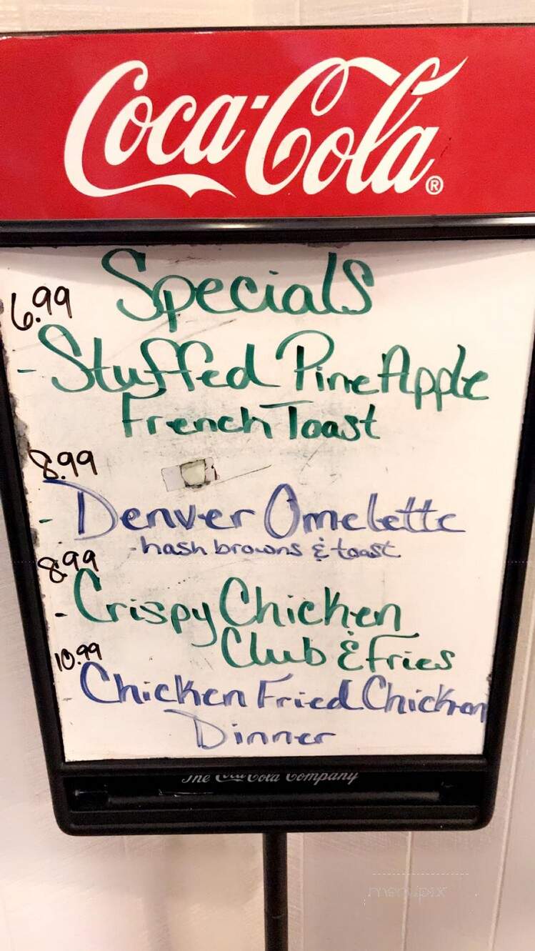 Mickies Restaurant - Cozad, NE menu_pic