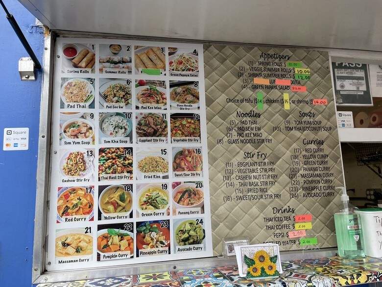 Aunty Pon's Thai Food Truck - Volcano, HI menu_pic