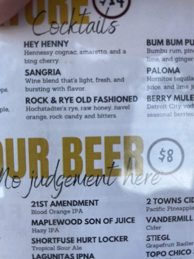 Crust Brewing - Rosemont, IL menu_pic