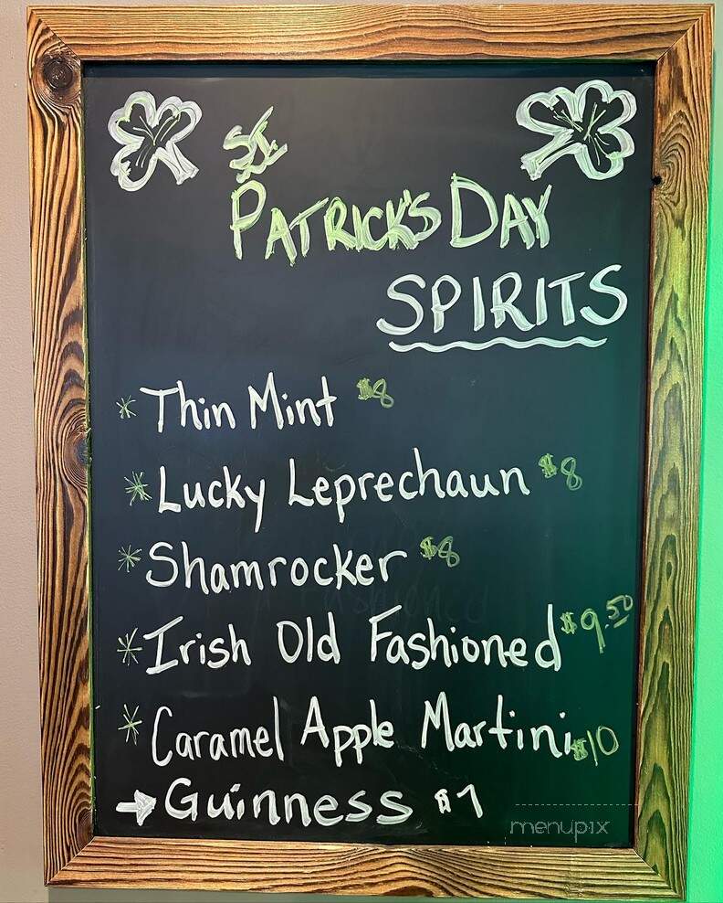 Powell's on Round Lake - Hayward, WI menu_pic
