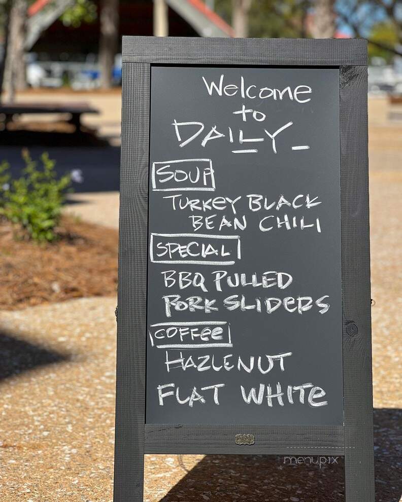 Daily Cafe & Market - Hilton Head Island, SC