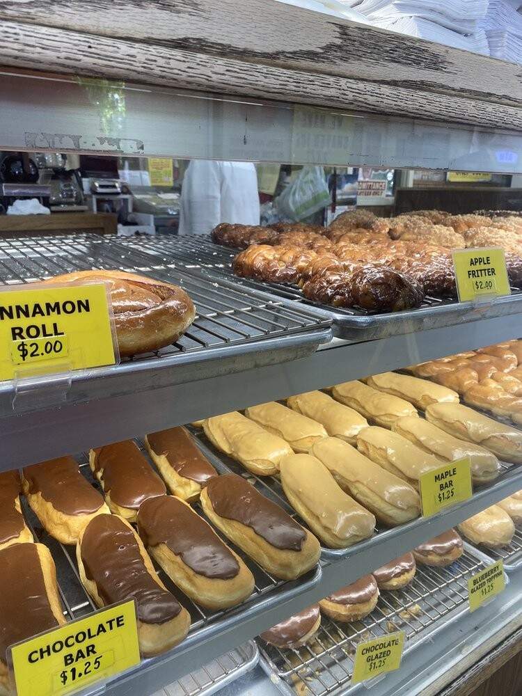 Foster's Donuts - Fresno, CA menu_pic