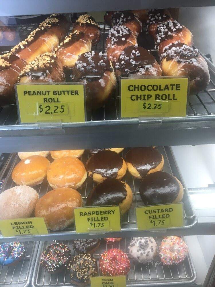 Foster's Donuts - Fresno, CA menu_pic