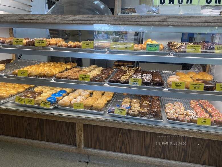 Foster's Donuts - Fresno, CA menu_pic