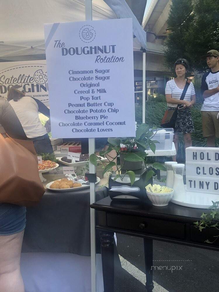 Satellite Doughnuts - Kennebunkport, ME menu_pic