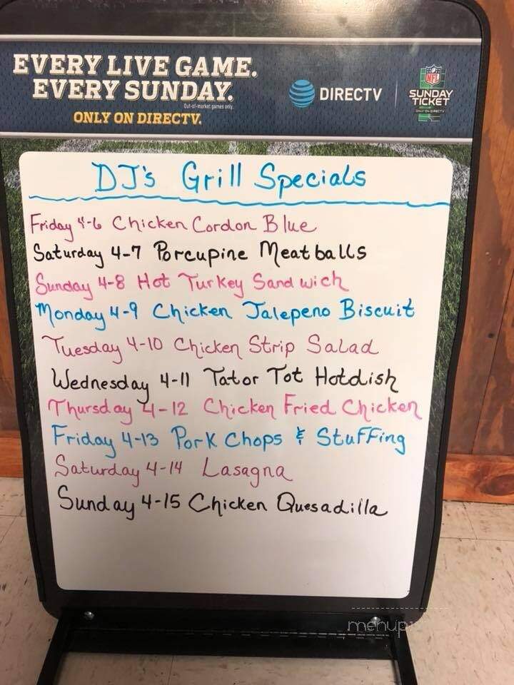 DJ's Bar And Grill - Tioga, ND