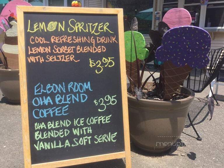 Village Green - Haydenville, MA menu_pic