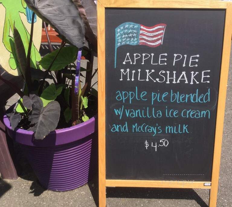 Village Green - Haydenville, MA menu_pic