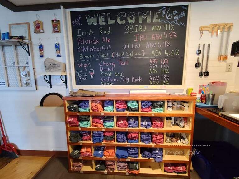 Whiskey Point Brewing - Beaver Island, MI menu_pic