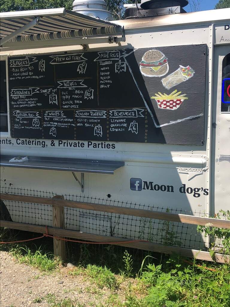Moondog's - Chatham, NY menu_pic
