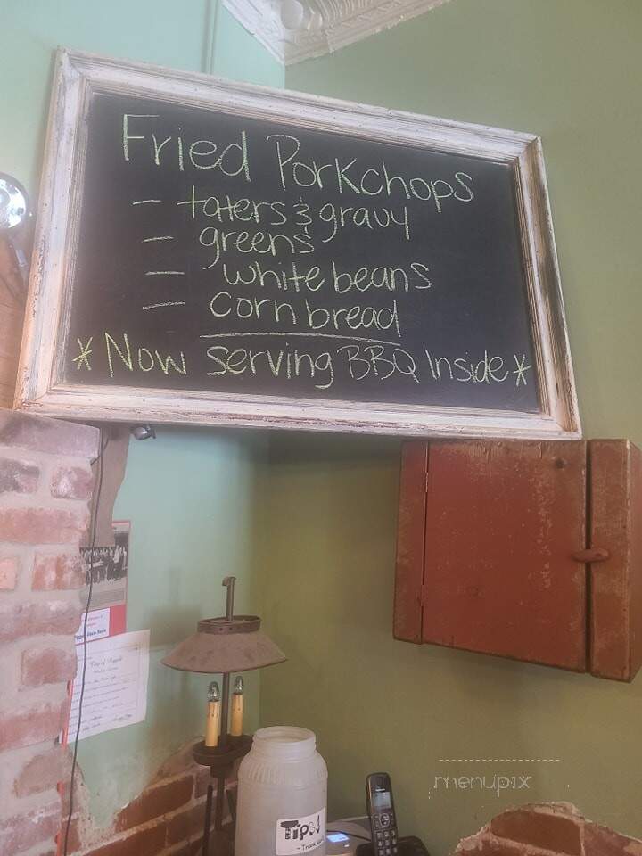 Hen House Cafe - Piggott, AR menu_pic