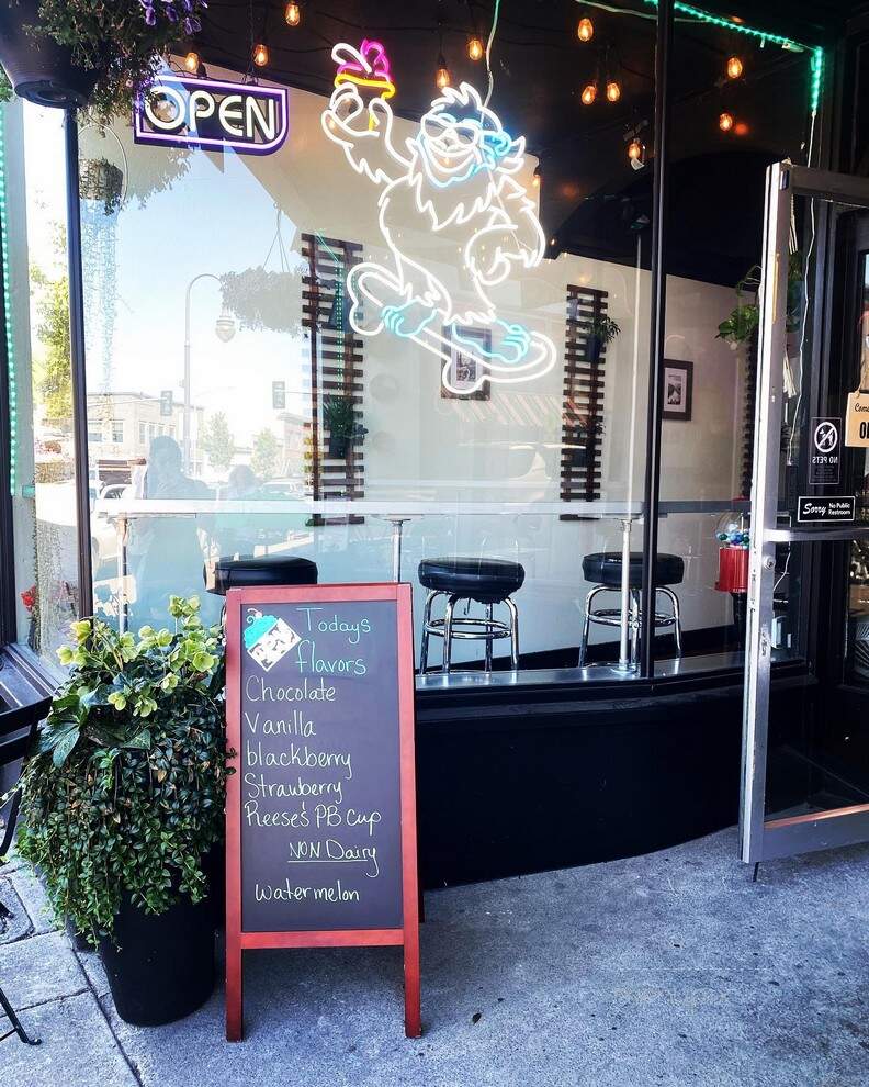 Fat Yeti Froyo - Port Angeles, WA menu_pic