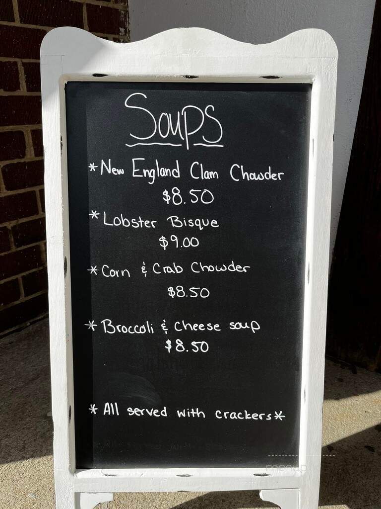 Tidal Wave Seafood - Narrows, VA menu_pic