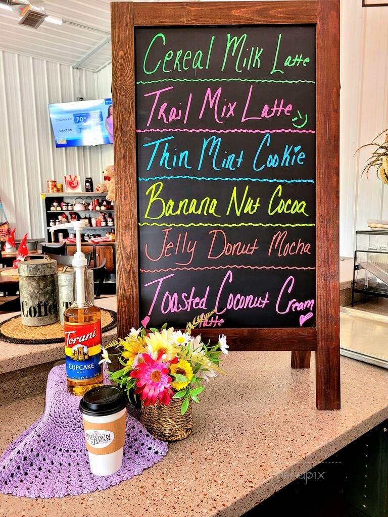 The Brown Bean Coffee Shop - Lakeview, OH