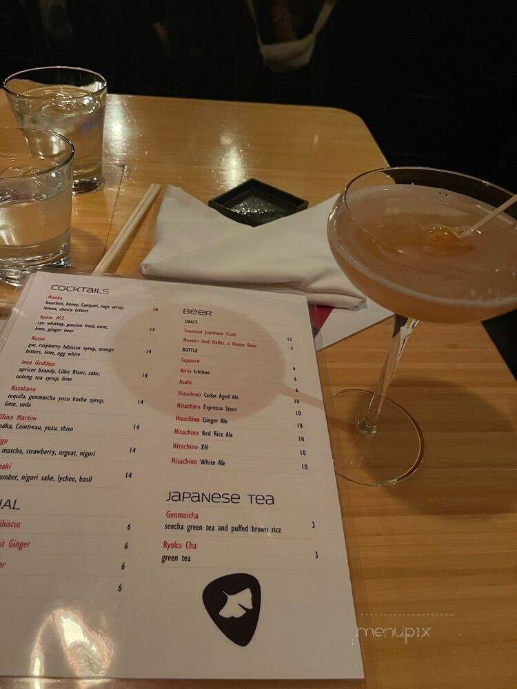 Aaliyah's Fish & Shrimp - Cleveland, OH menu_pic