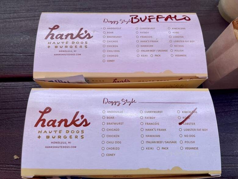 Hank's Haute Dogs - Honolulu, HI menu_pic