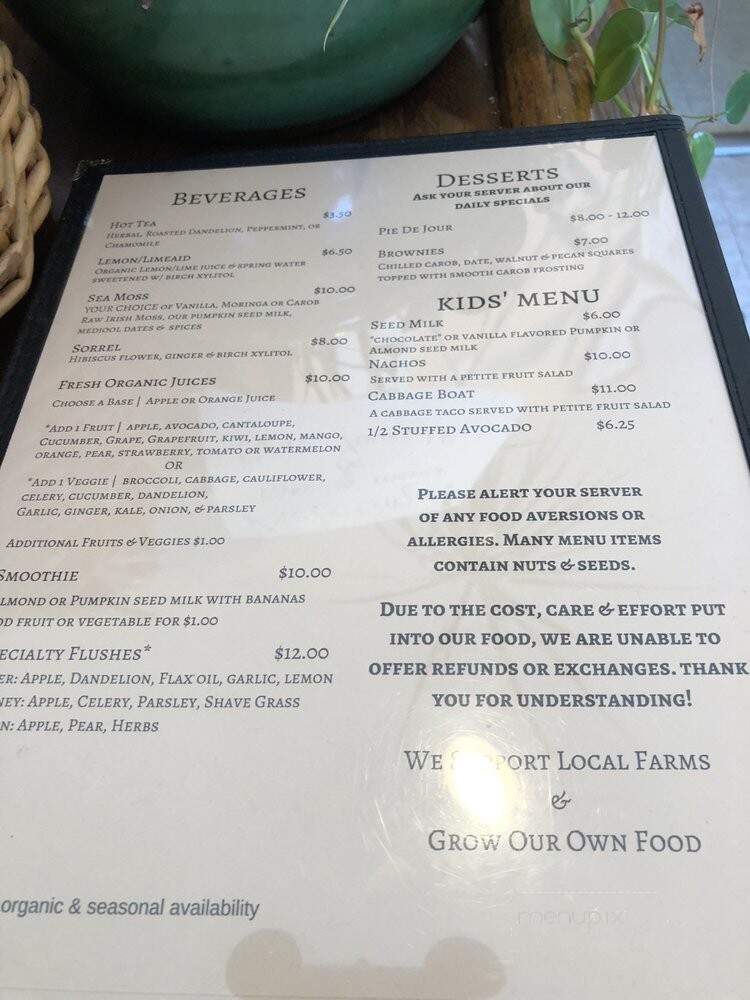 Luv'n It Live - East Point, GA menu_pic