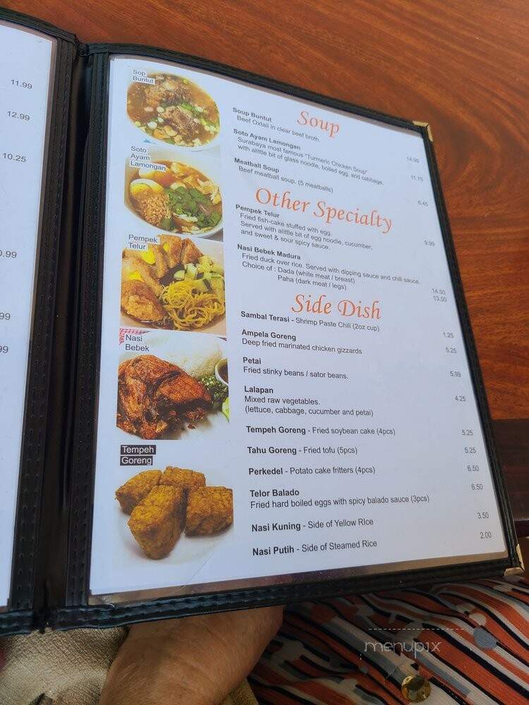 Merry's House of Chicken - West Covina, CA