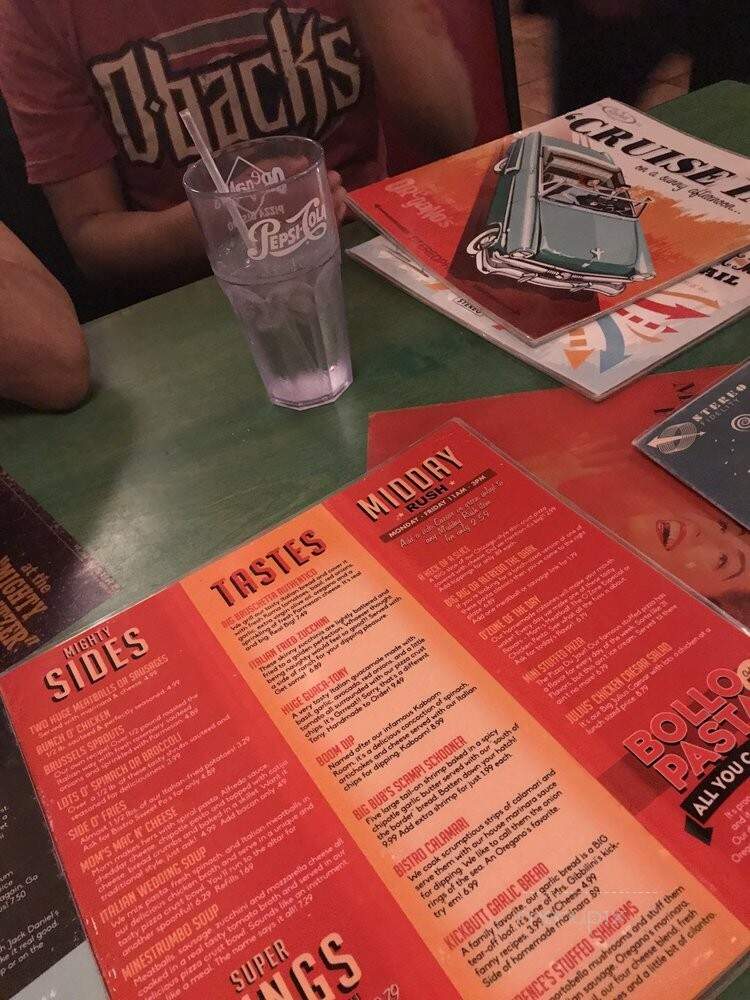 Oregano's Pizza Bistro - Gilbert, AZ