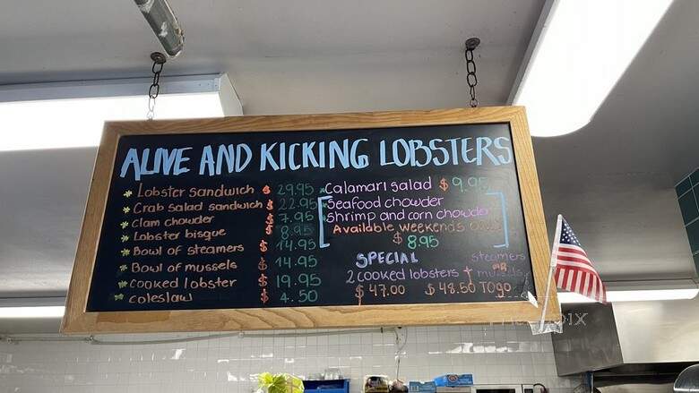 Alive and Kicking Lobsters - Cambridge, MA