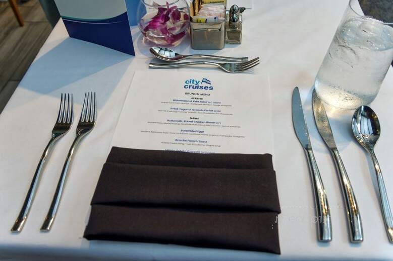 Odyssey Cruises - Chicago, IL menu_pic