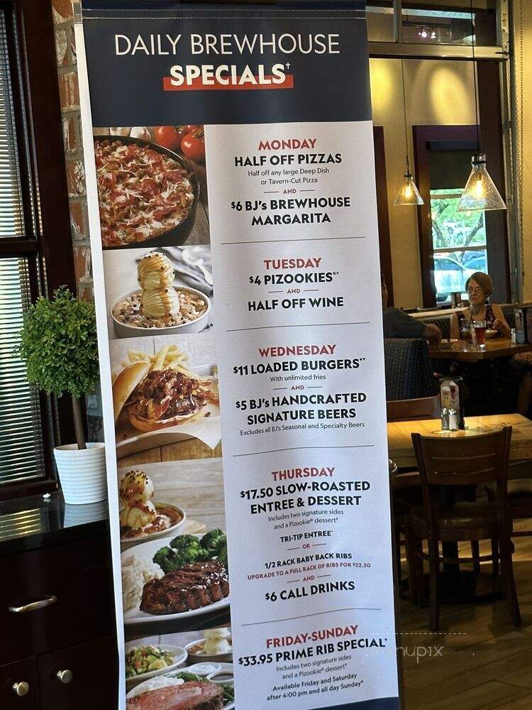 B J's Restaurant - Phoenix, AZ