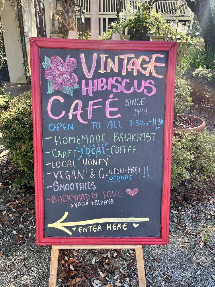 Hibiscus Coffee & Guest House - Santa Rosa Beach, FL