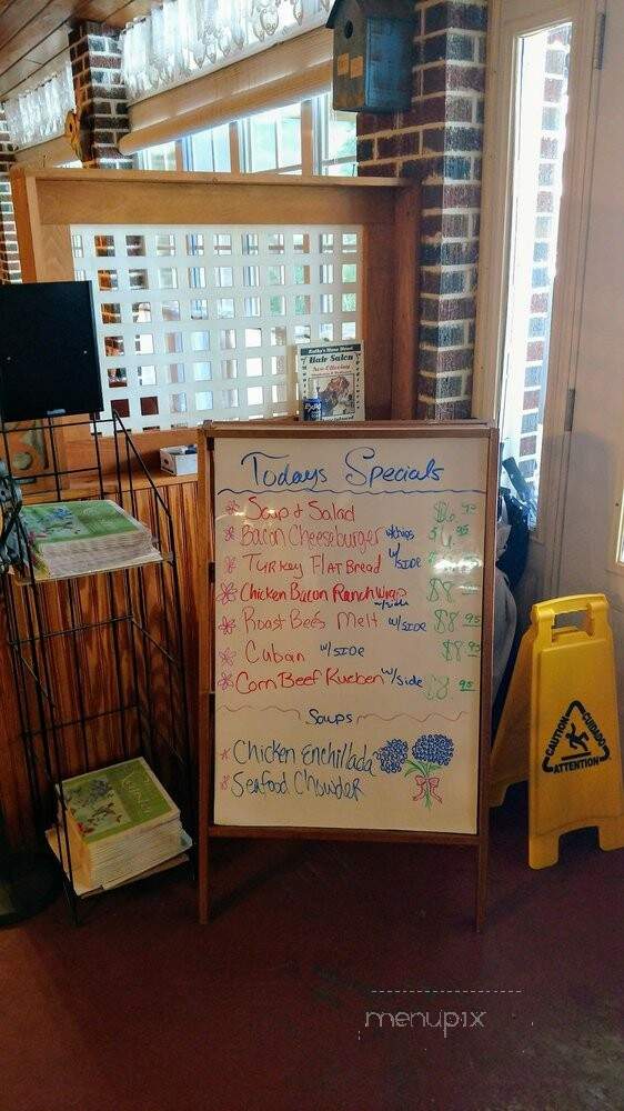 Suwannee Valley Quilt Shoppe - Trenton, FL menu_pic