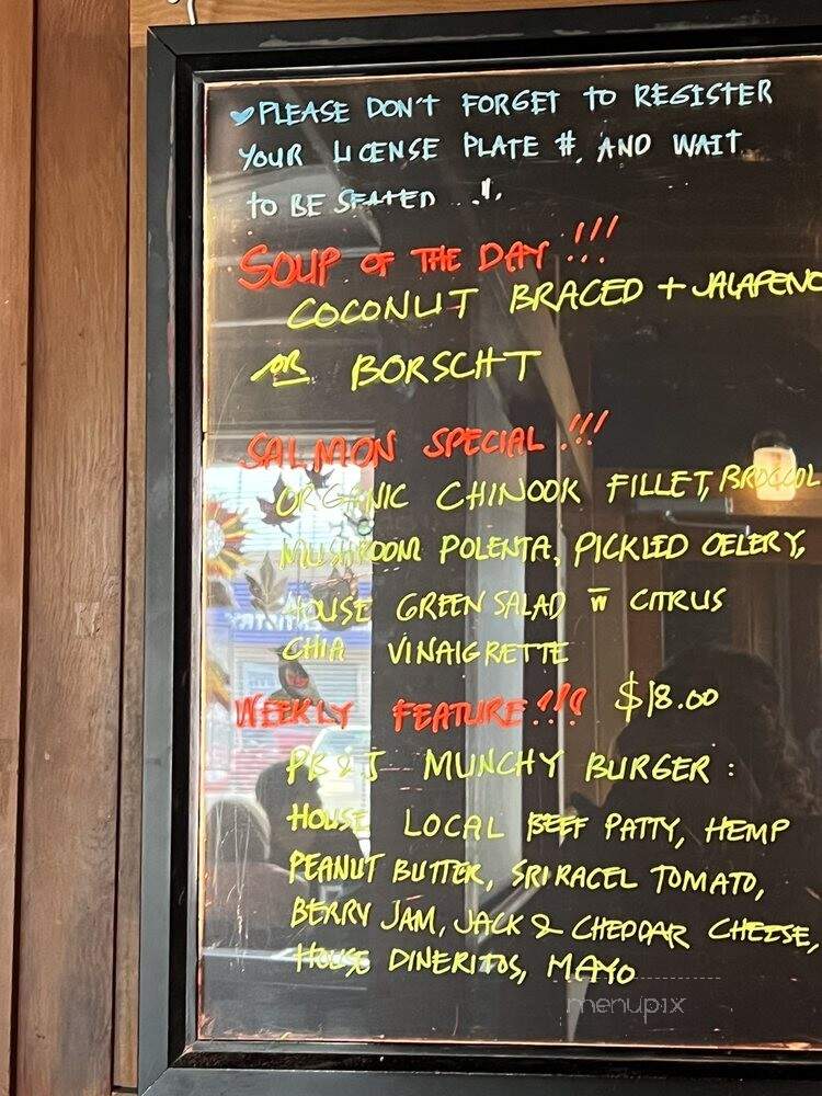 Highlevel Diner - Edmonton, AB menu_pic