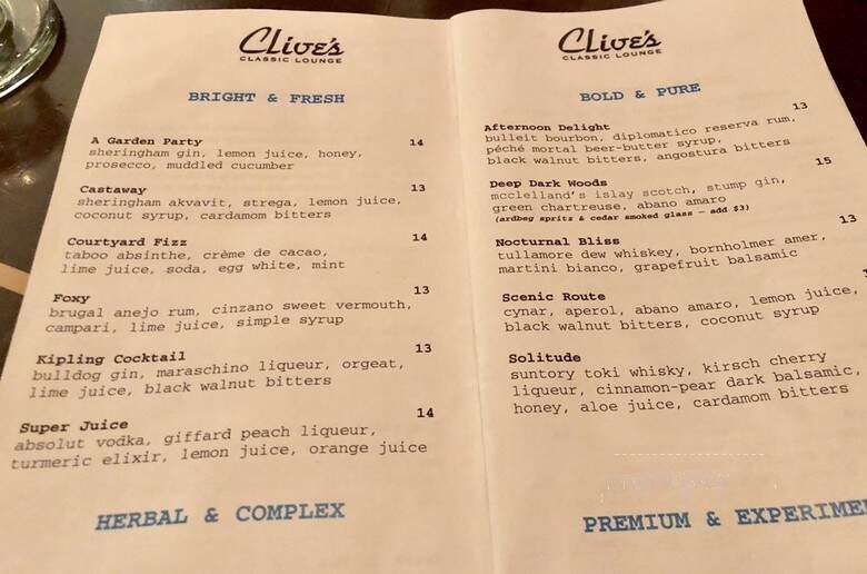 Clive's Classic Lounge - Victoria, BC