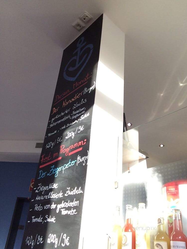 Restaurant Super Frite - Victoriaville, QC menu_pic