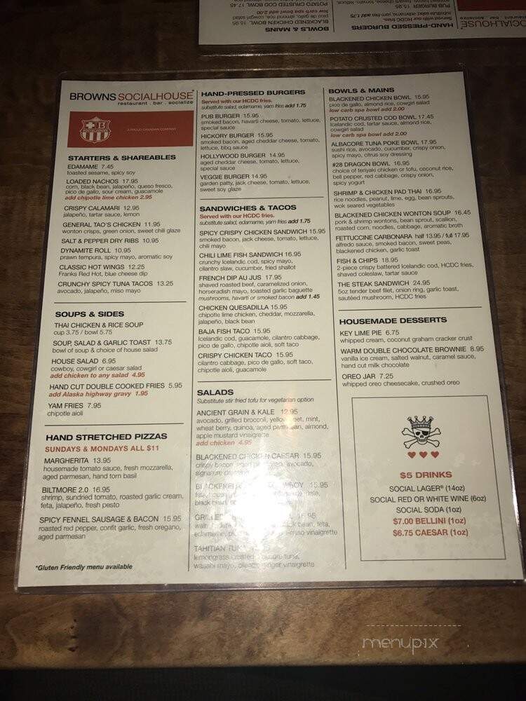 Browns Social House - Surrey, BC