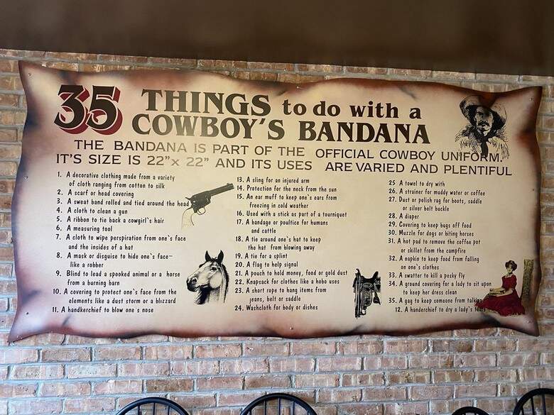 Bandana's Bar-B-Q - Saint Ann, MO