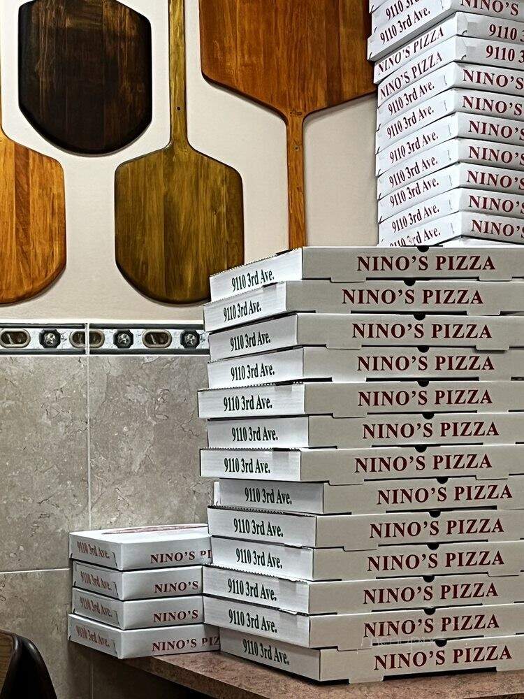 Nino's Pizza - Brooklyn, NY