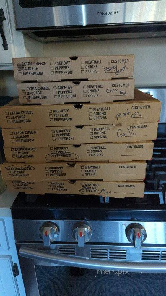 Best Little Pizza House In - Troutman, NC menu_pic