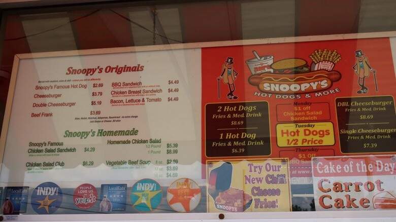 Snoopy's Hot Dogs - Raleigh, NC