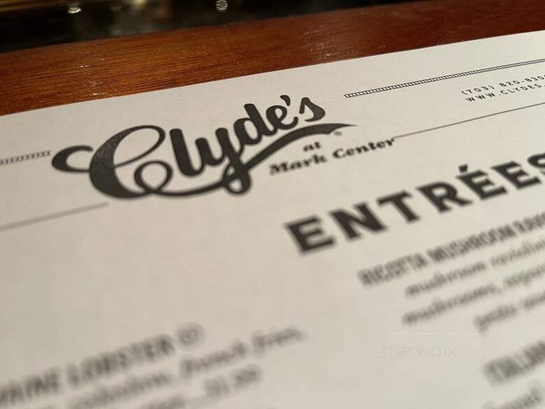 Clyde's At Mark Center - Alexandria, VA
