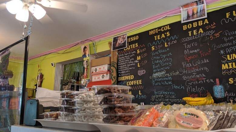 Riverside Coffee Shop - Ice Cream & Fudge Shop - Occoquan, VA
