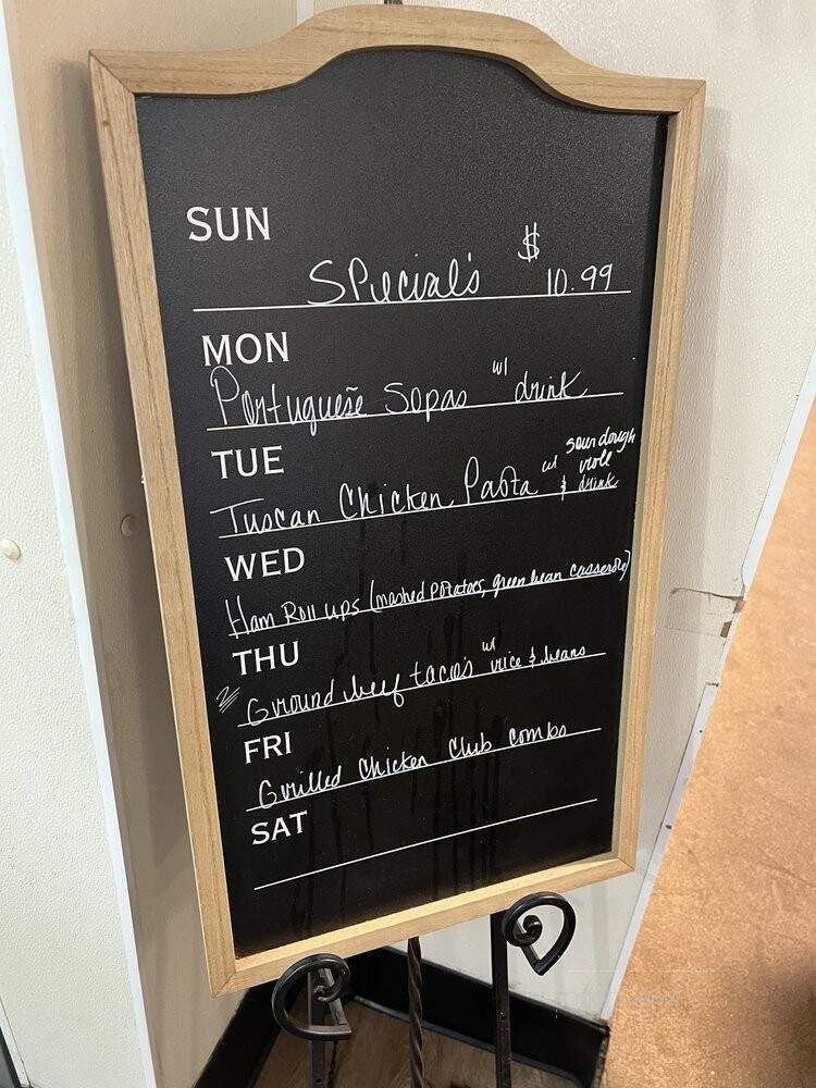 Raven Brand Products & Deli - Armona, CA menu_pic