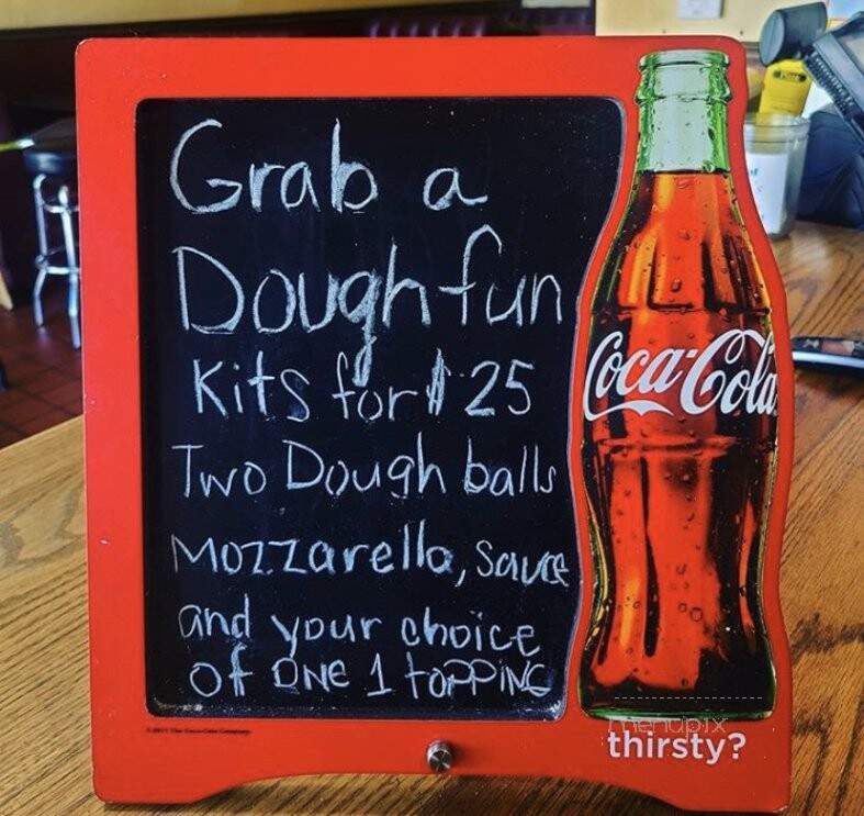 Raffallos Pizza - Palos Verdes Estates, CA menu_pic