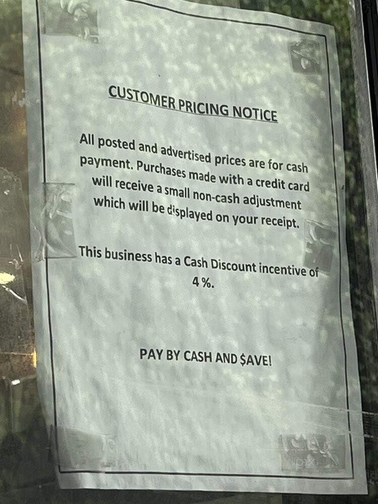 Gus Jr - Los Angeles, CA menu_pic