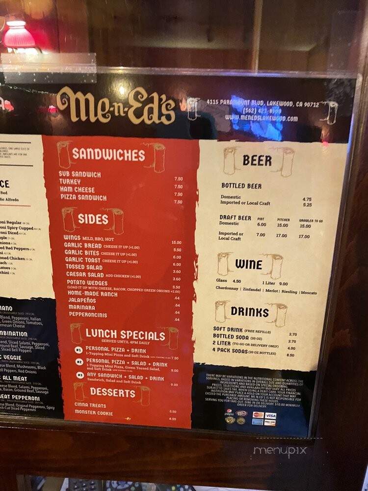 Me-N-Ed's Pizzeria - Lakewood, CA