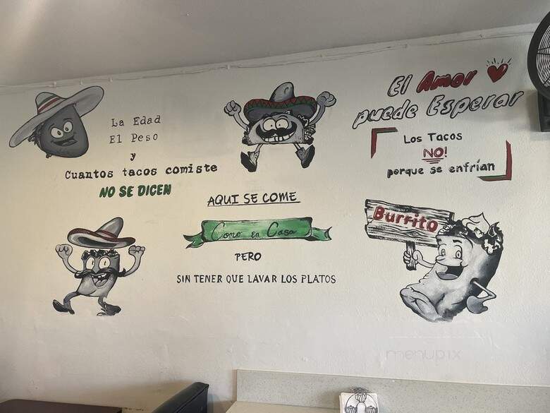 Taqueria Los Coyotes - Hawaiian Gardens, CA