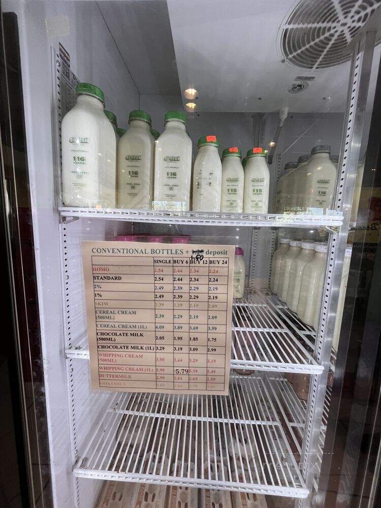 Sean's Good Eats at Avalon Dairy - Burnaby, BC menu_pic