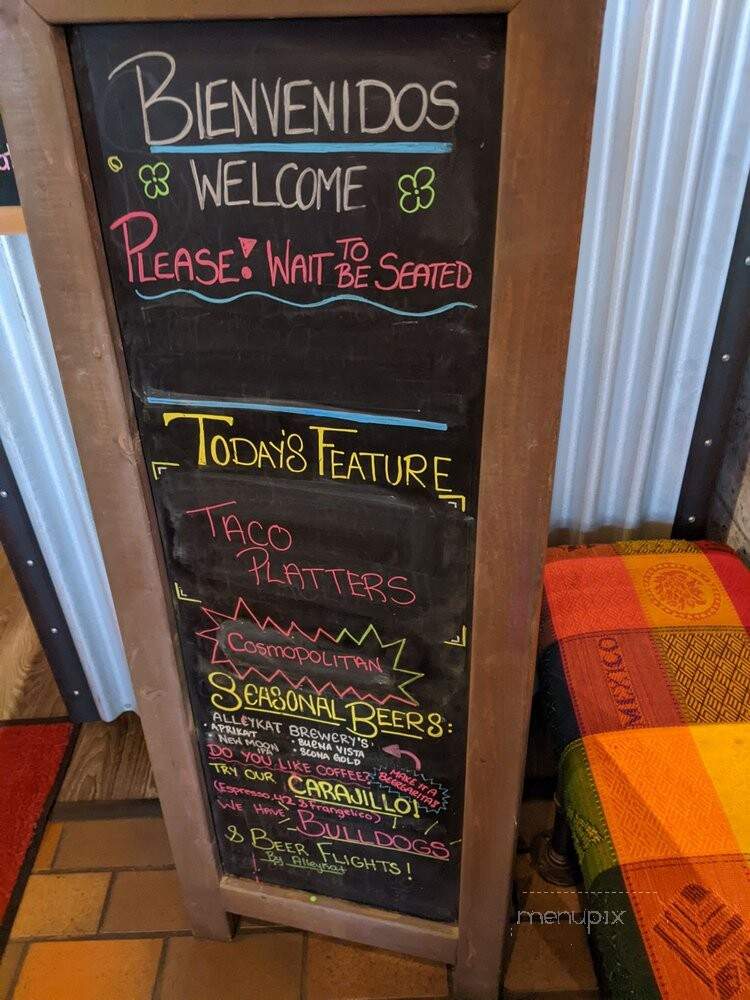 Lapatrona - Sherwood Park, AB menu_pic