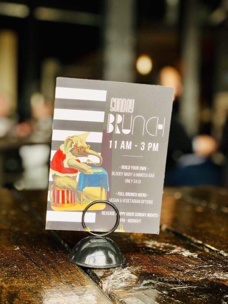 Stache International - Detroit, MI menu_pic
