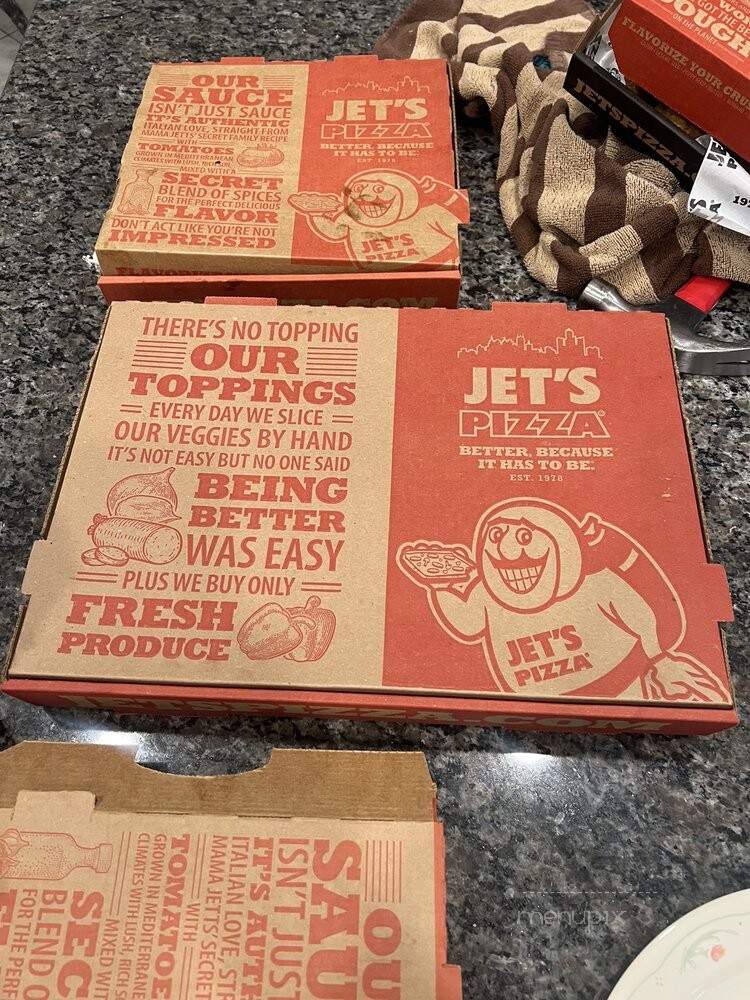 Jet's Pizza - Tampa, FL