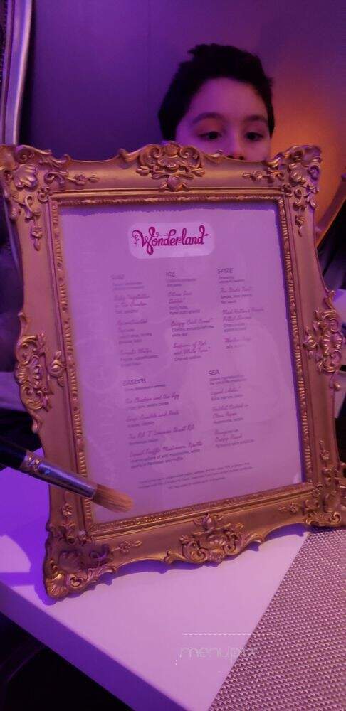 Wonderland - Bayonne, NJ menu_pic